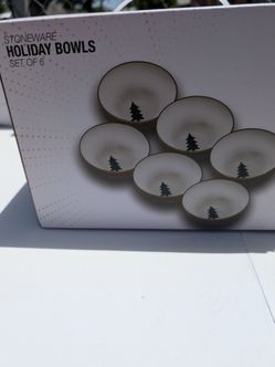 Holiday serving dishes