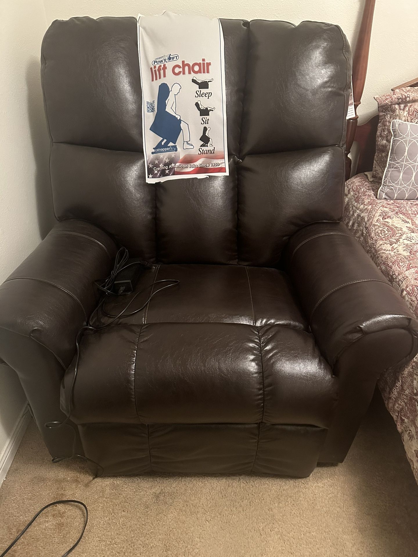 Lift recliner chair