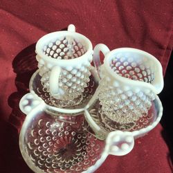 Vintage Opalescent Hobnail Creamer And Sugar And Clover Dish