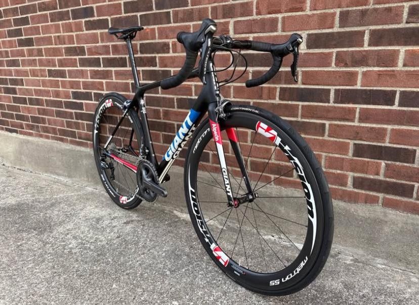 Giant-TCR-Advanced-Pro-Team-56cm