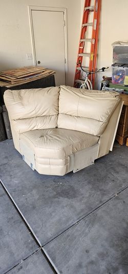 Leather 3 Piece Sectional