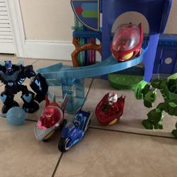 PJ Mask Headquarters & Catboy/Ghekko Robot 