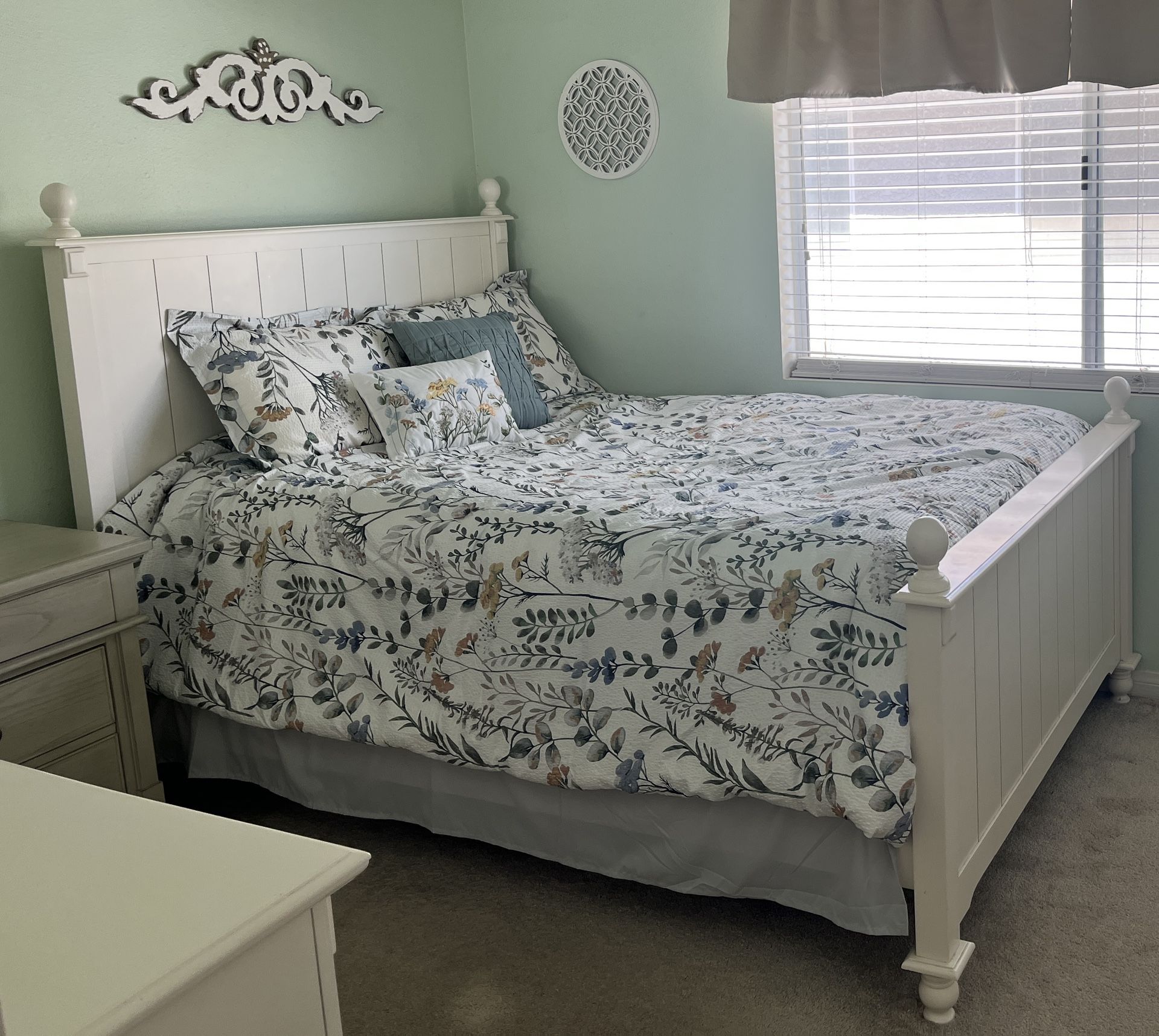 Full Size Bedroom Set