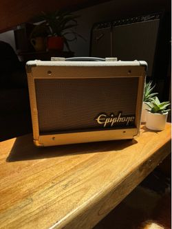 Epiphone studio acoustic 15c amp