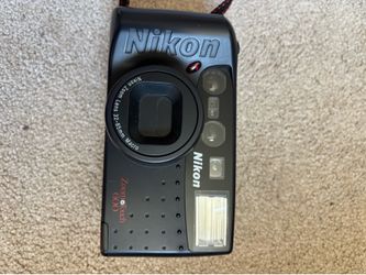 Vintage Nikon Zoom Touch 600 35mm film camera