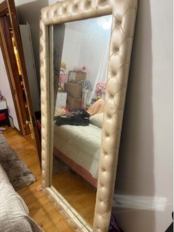 Long beige floor mirror roughy 6ft!