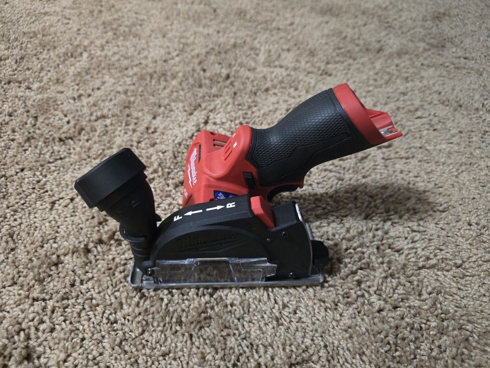 Milwaukee M12 Fuel Cut-Off Tool 3"