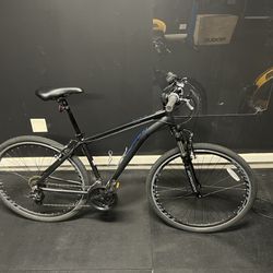 Schwinn Men’s GTX Hybrid Bicycle Size L