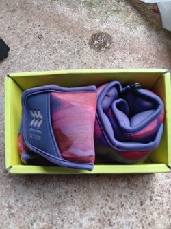 Adjustable ankle weights