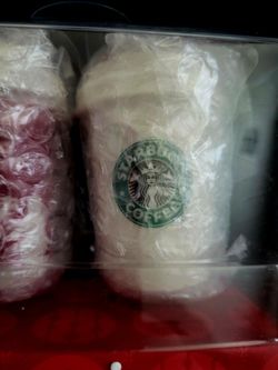 STARBUCKS BRAND SET OF 2 CHRISTMAS 🎄 ORNAMENTS 
