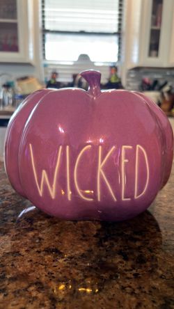 Rae Dunn Pumpkin