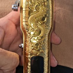 Gold cordless clippers
