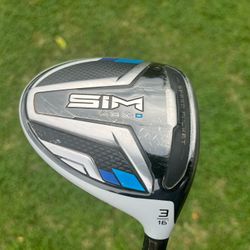 Taylor Made SIM MAX -D  3 Fairway /16° Regular Flex💰 $120 OBO  😳 check my other golf listing