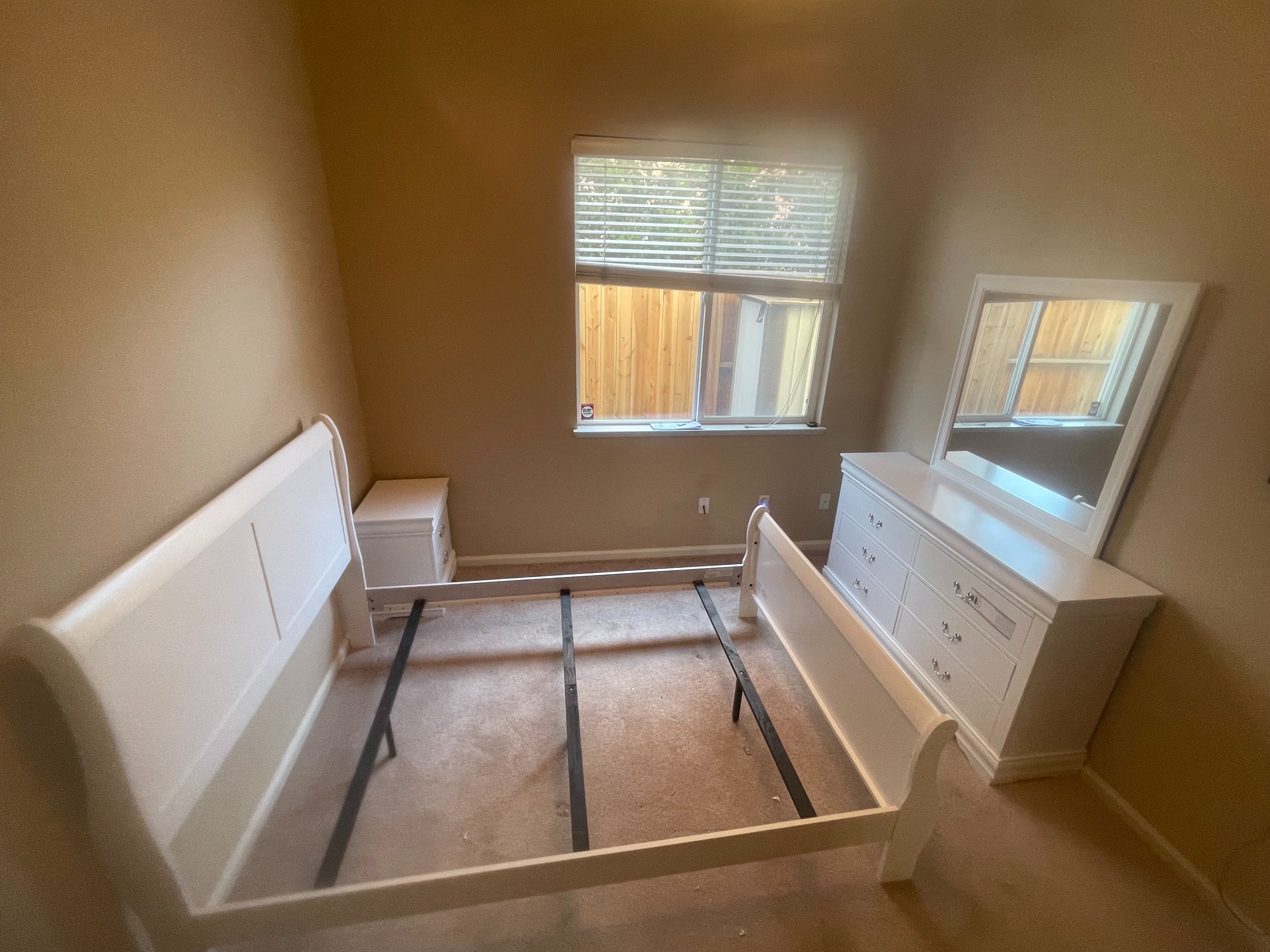 White Queen /or Full Size new bed set. 6-pc. Bed, Mattress, Boxspring, Nightstand, Dresser mirror