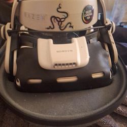 Meta Oculus Quest 2 w/BOBOVR HEADSET and Full Skin Covers 