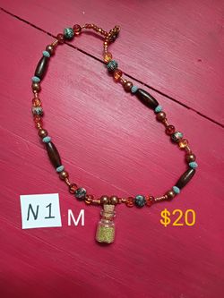 Beaded Necklace 