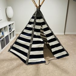 Large Folding Teepee Tent For Kids With LED Lights