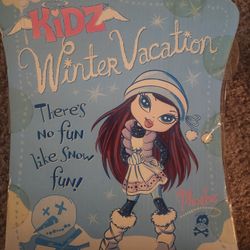 Bratz Kidz Winter Vacation Phoebe