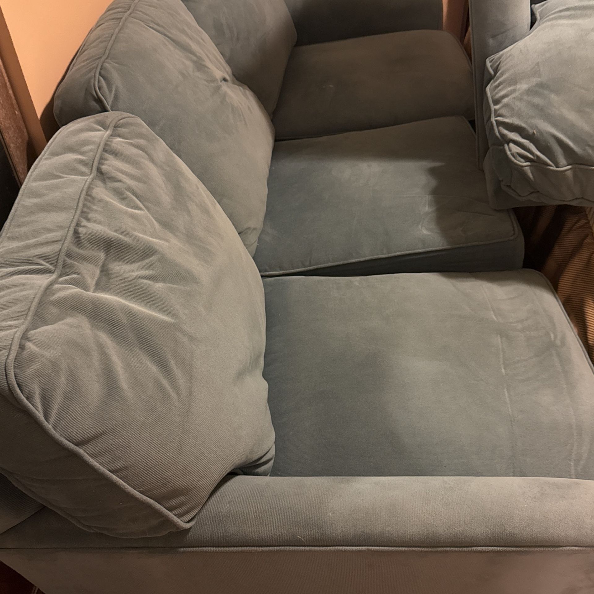 Sofa Set