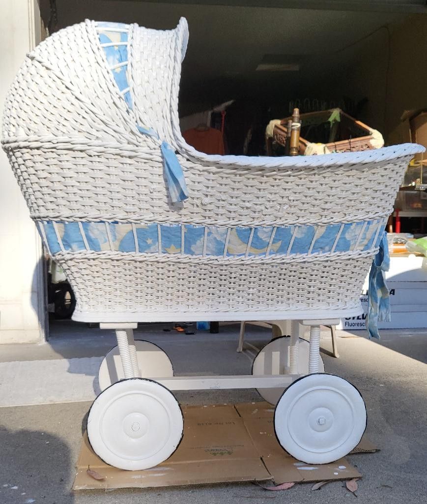 Vintage 1940s'ish Baby Wicker Bassinet With Moon And Clouds Covering