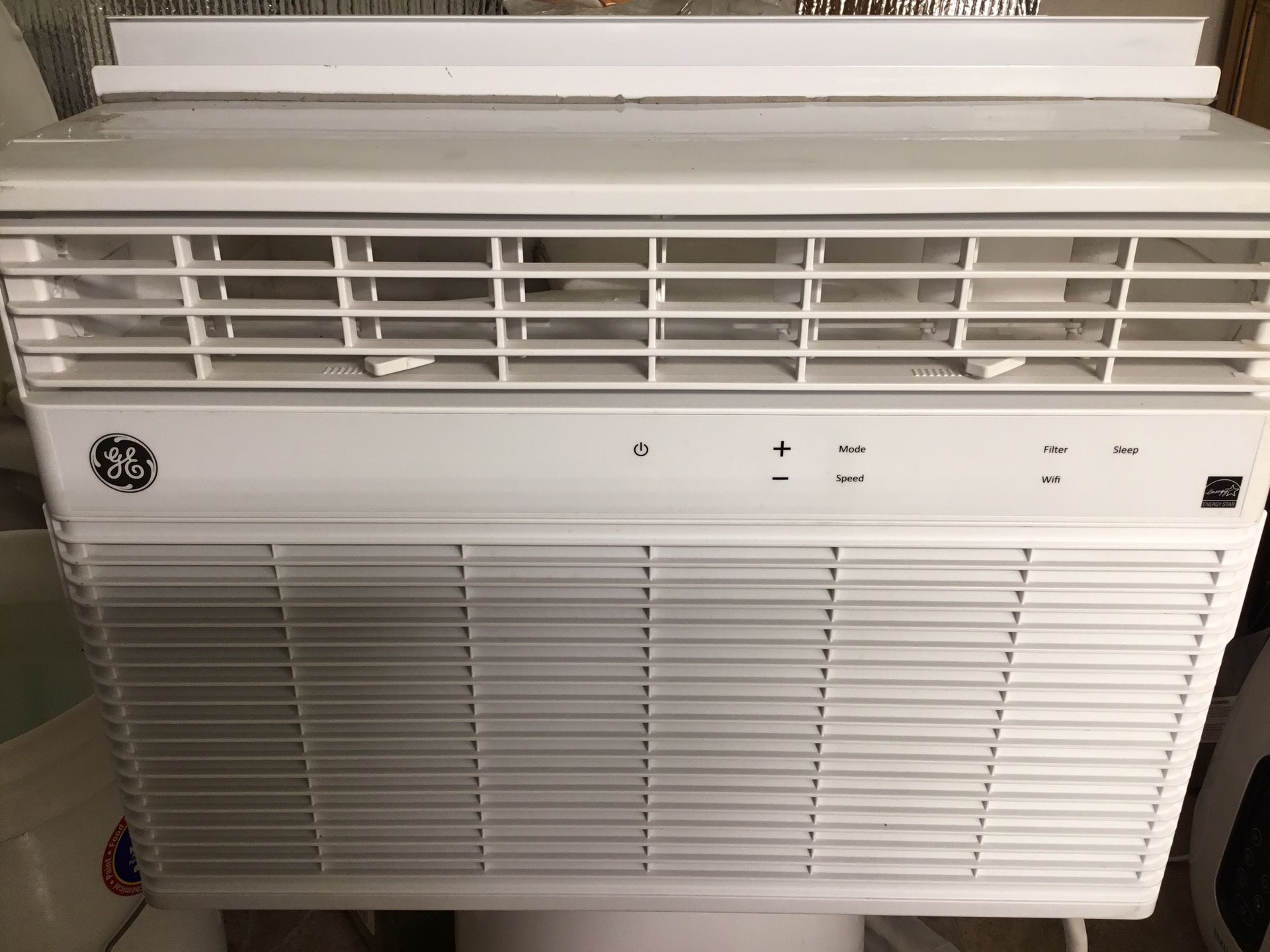 Air Conditioner GE Energy Star115 Volt Smart