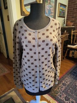 Clean medium sweaters cardigans vests denim jackets etc