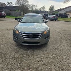 2010 Honda Crosstour 