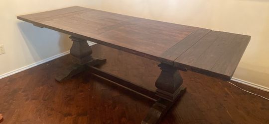 Beautiful 8’ Farm Table