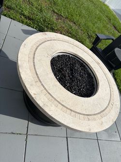 Round Travertine Tile Outdoor Fire Pit Table
