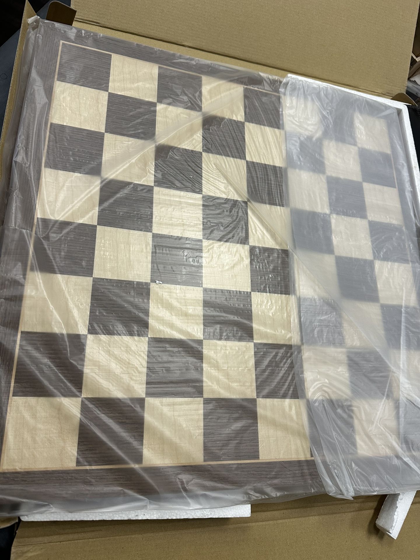 19” Chess Board - Brand New - Wood Expressions Brand - Walnut Wood