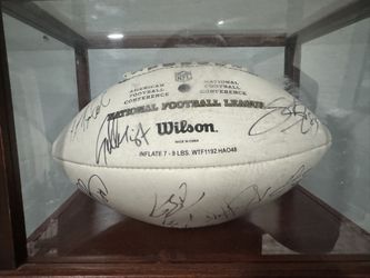 2009 NFL Autographed Pro Bowl Leather Ball