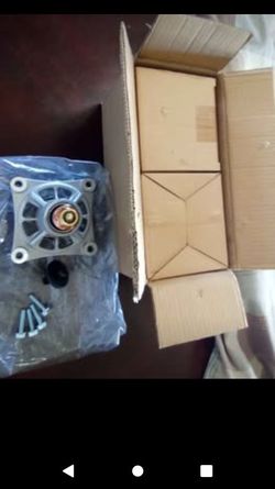 Lawn mower deck spindles x2 for Husqvarna and AYP