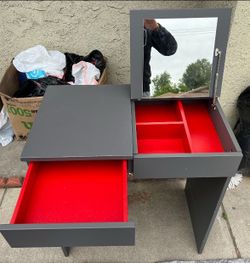 IKEA Brimnes Dressing table