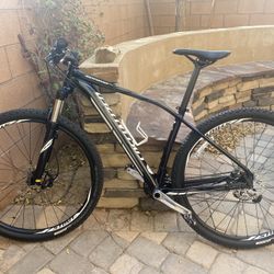Specialized Rockhopper Bike 27.5”