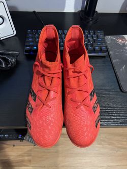 Indoor Predator Shoes Size 10.5