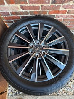 Lexus GX 550 Luxury Rims & Tires (9k miles on them) 22" Rims