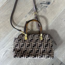 FENDI NEUTRAL BY THE WAY BOSTON FF LOGO MINI BAG