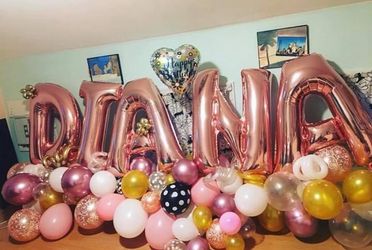 Name balloons