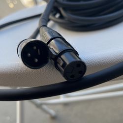 Fender Professional Series Microphone Cable 25ft
