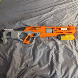 2 Nerf guns bundle
