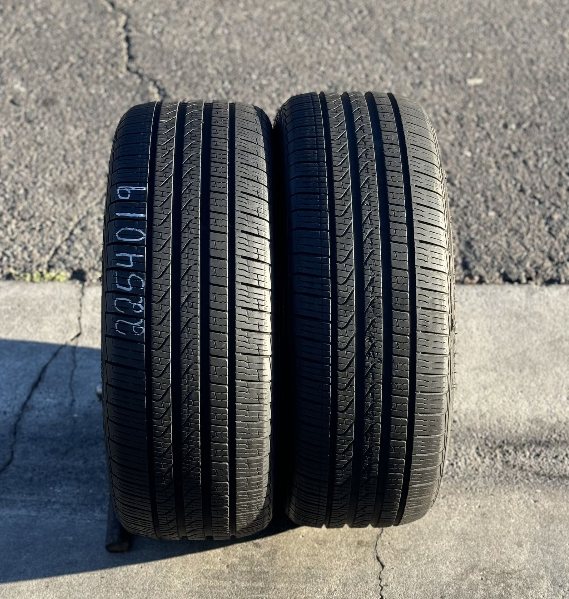 225/40/19 PIRELLI P7 RUNFLAT 
