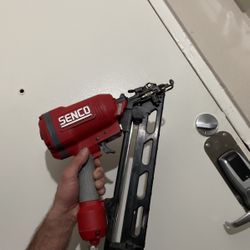 Senco Finish Nailer 15 Ga