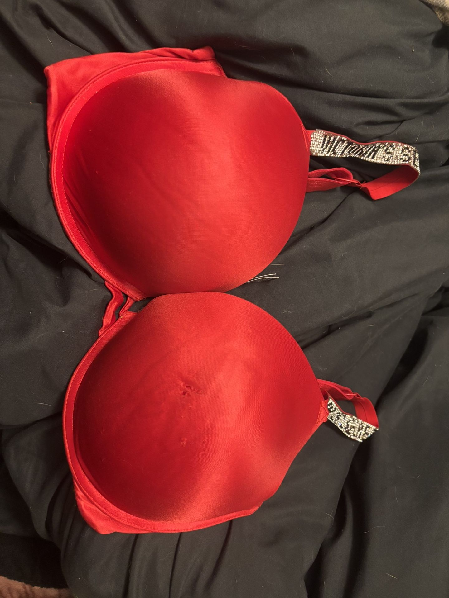 Used Red Bra