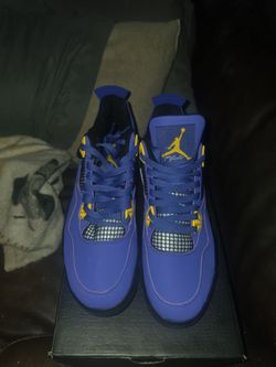 Jordan retro 4s