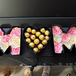 Roses w chocolates