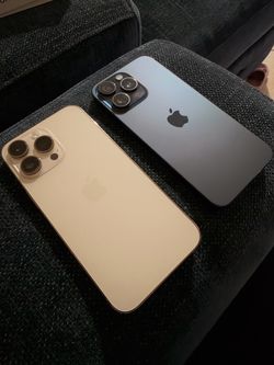 His and Hers iPhones 14Pro max - 15Pro max $500 EACH PHONE!!!!