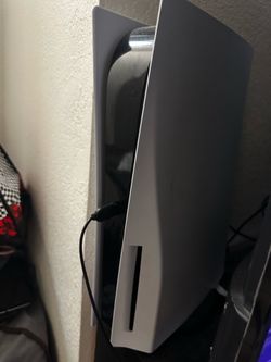 Ps5 disc and Samsung odyssey g5 monitor