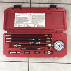 Mac Tools - 10-PC. Deluxe Compression Test Kit - CT100