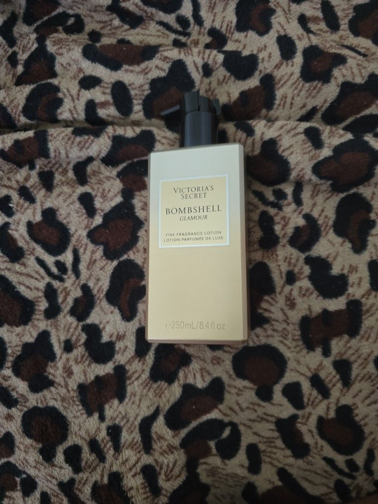 Bombshell Lotion