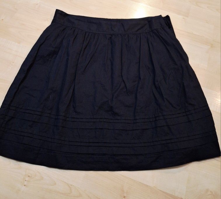 Ann Taylor Loft Black Skirt Women's 8P